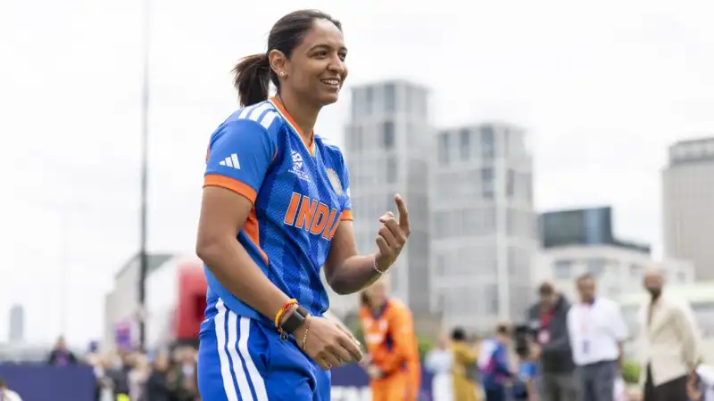 Harmanpreet Kaur creates history, breaks MS Dhoni's world record