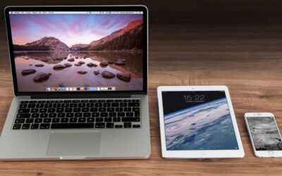 Smartphone vs Laptop: Which Device Is Better for Your Everyday Life in 2026?