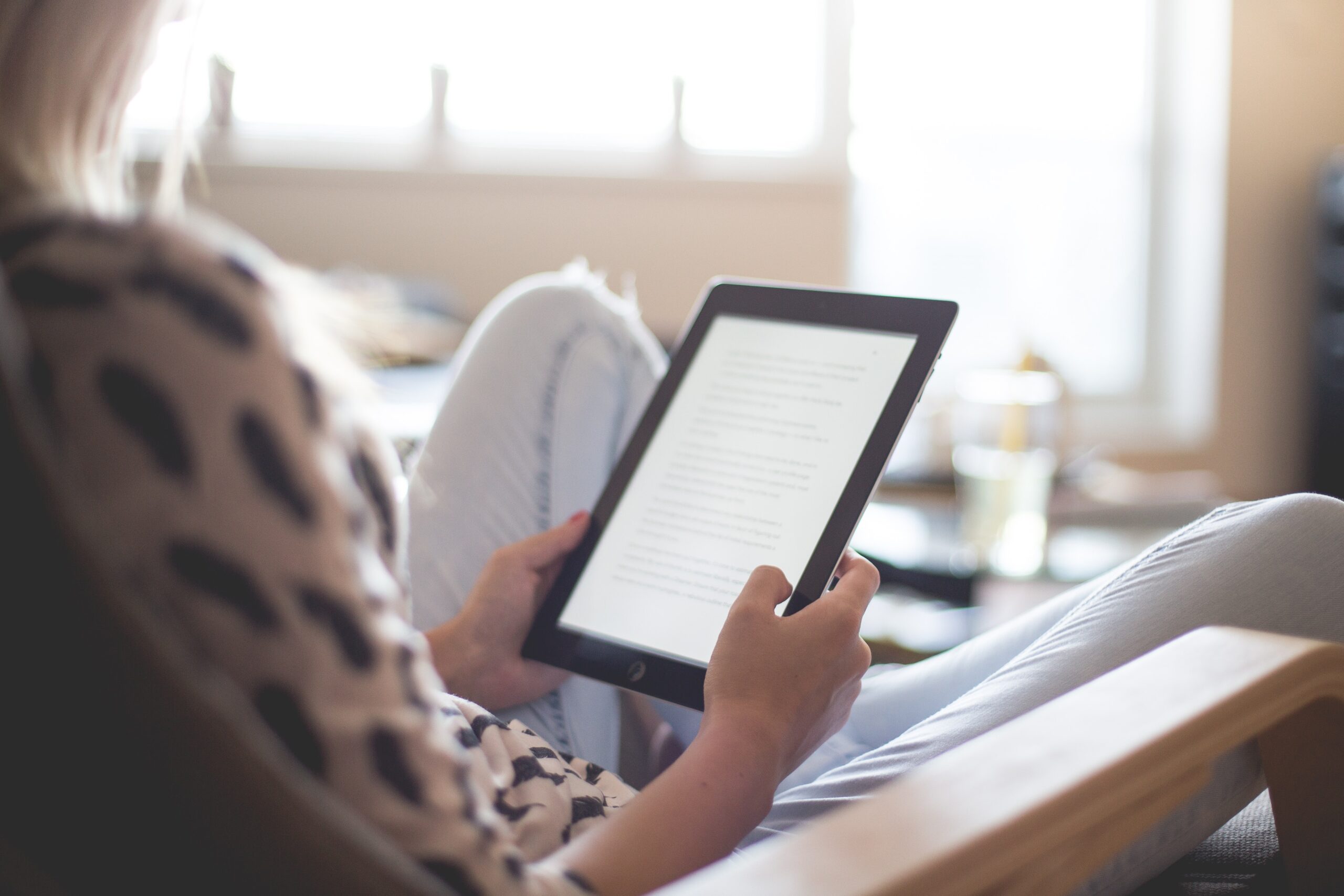 Why Screen Time Is Affecting Your Eyes — The 20-20-20 Rule Explained