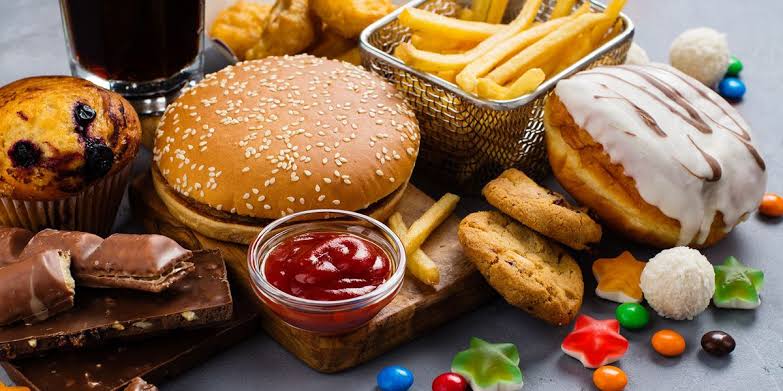 The Impact of Junk Food on Your Lifestyle: Why Healthy Eating Matters